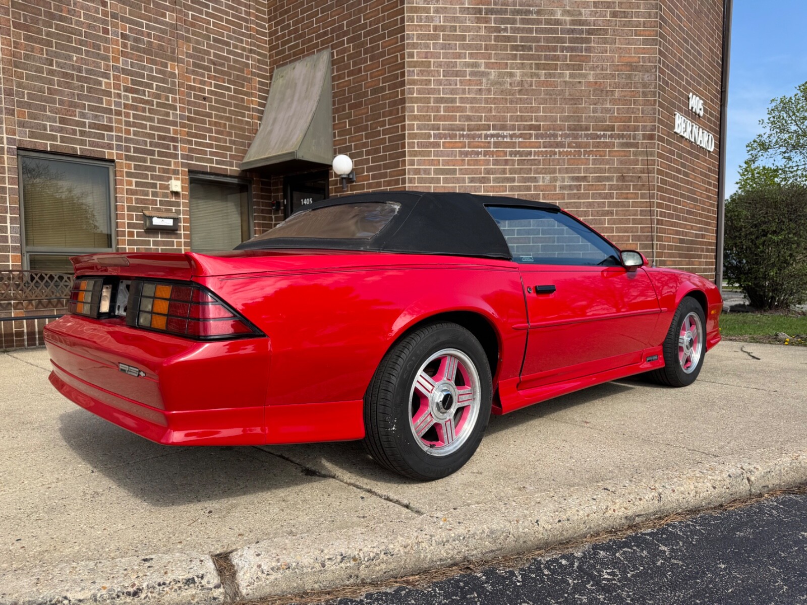 Chevrolet-Camaro-1992-Convertible-9