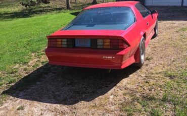 Chevrolet-Camaro-1992-red-1