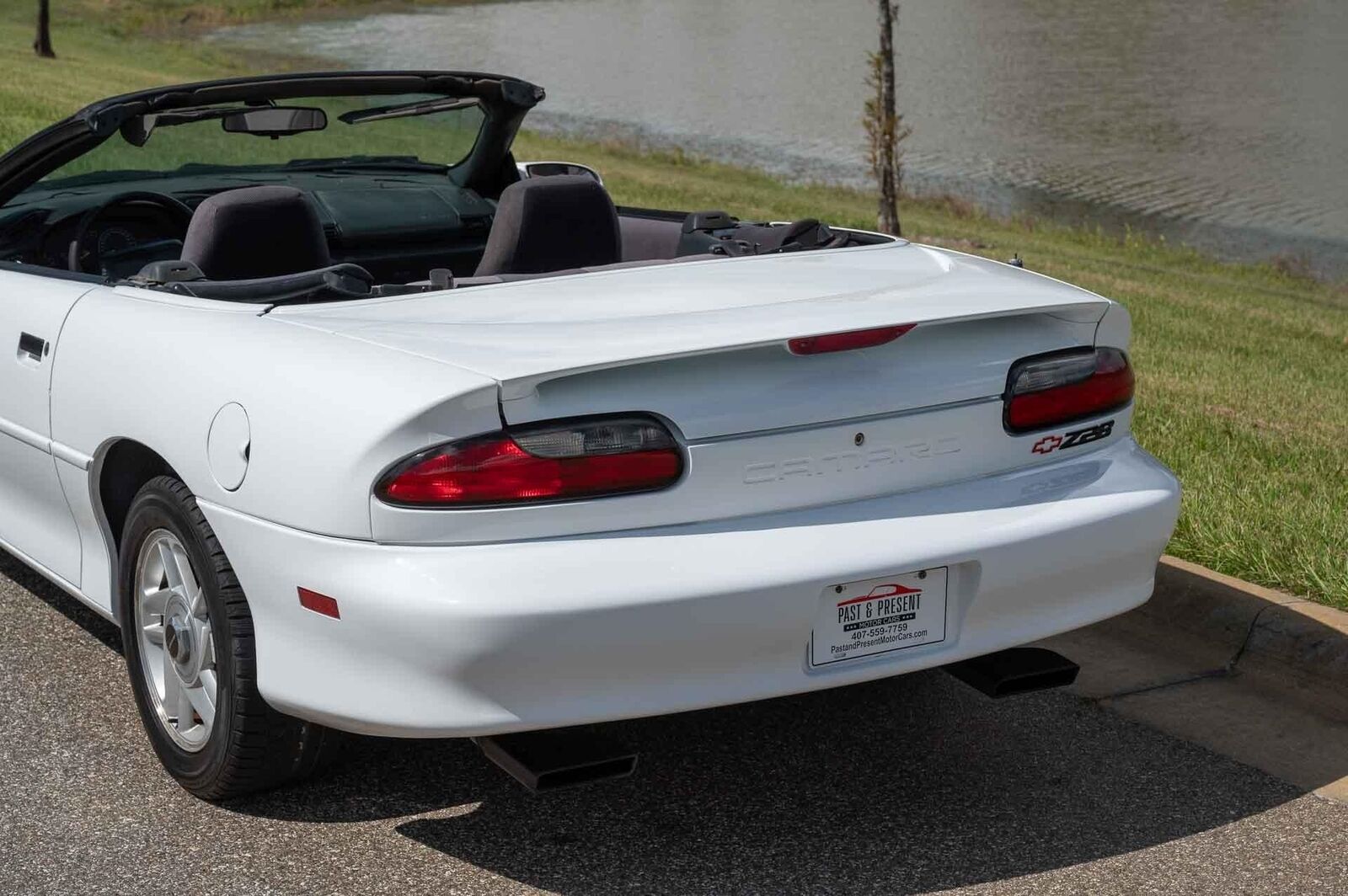 Chevrolet-Camaro-1995-2-Door-19