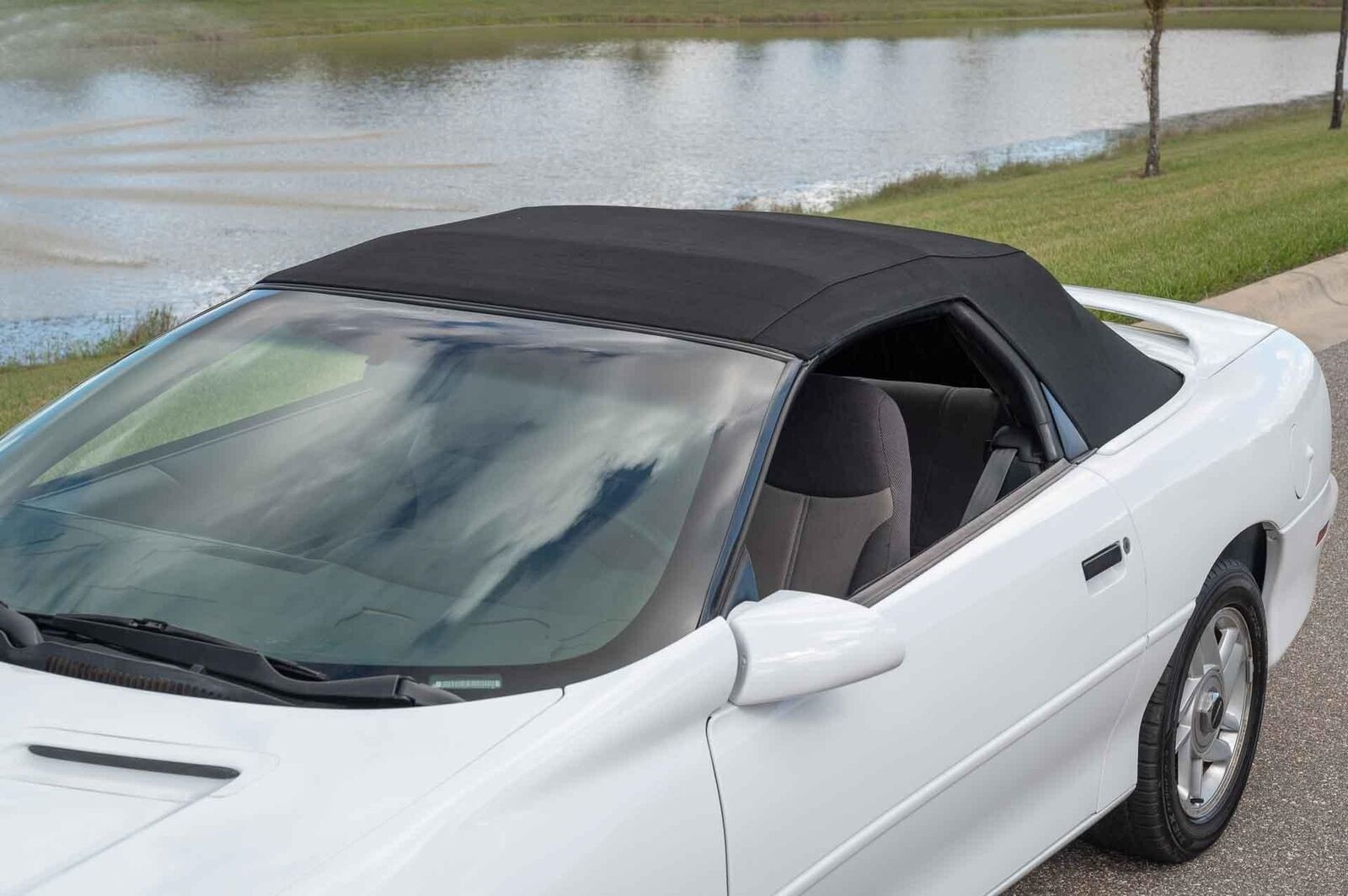 Chevrolet-Camaro-1995-2-Door-35