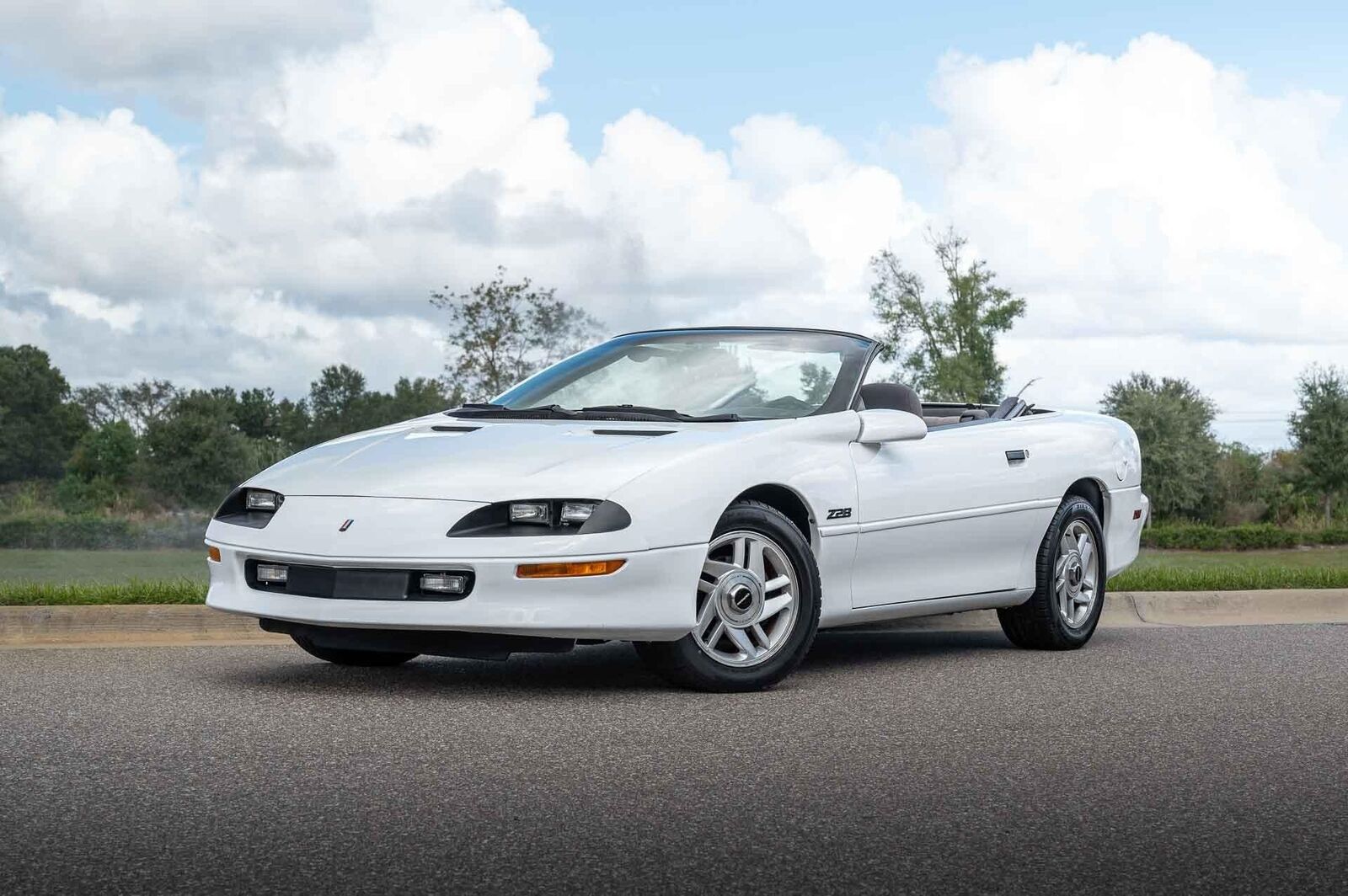 Chevrolet-Camaro-1995-2-Door-36