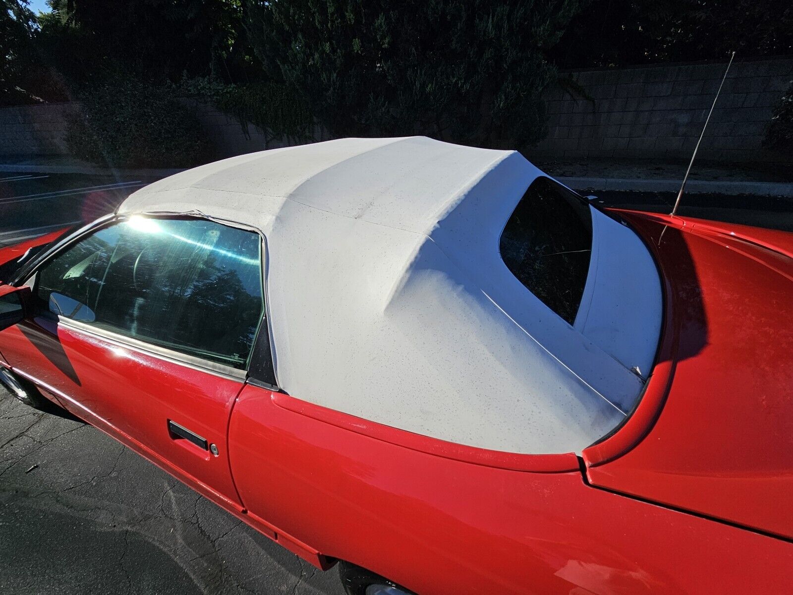 Chevrolet-Camaro-1995-Convertible-10