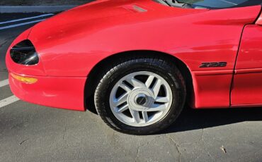 Chevrolet-Camaro-1995-Convertible-13