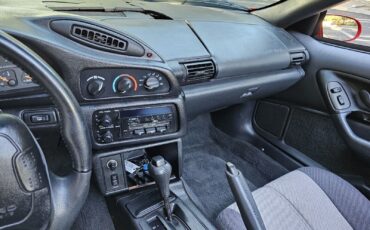 Chevrolet-Camaro-1995-Convertible-31