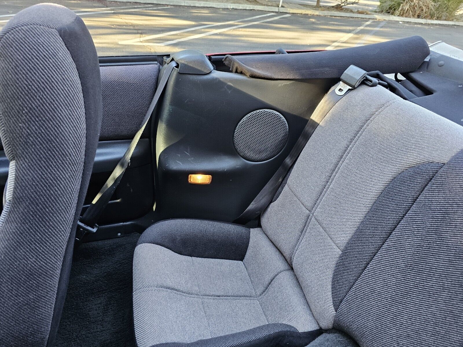 Chevrolet-Camaro-1995-Convertible-32