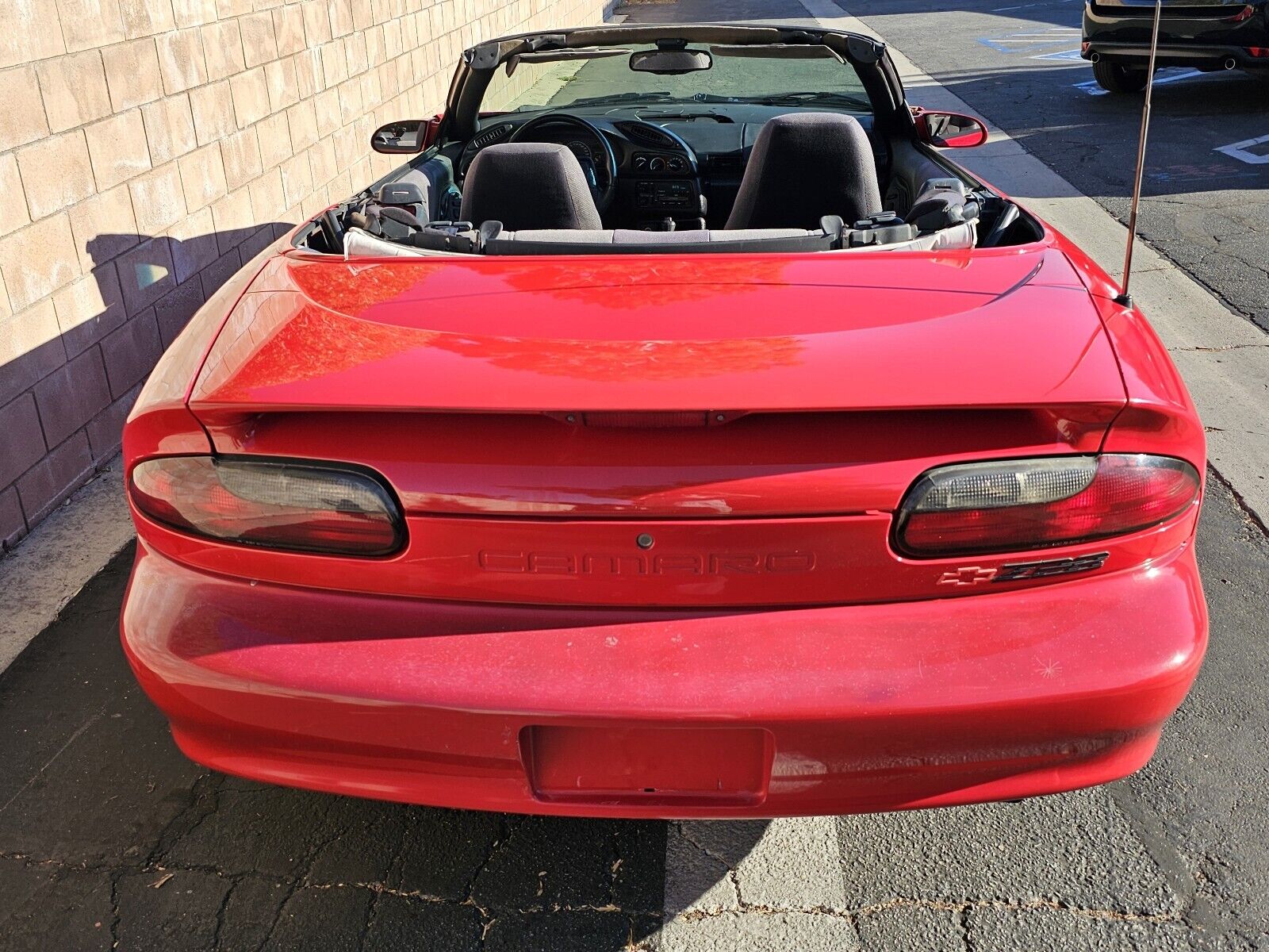 Chevrolet-Camaro-1995-Convertible-4