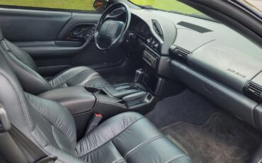 Chevrolet-Camaro-1995-Coupe-8