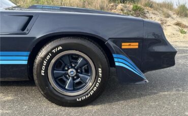 Chevrolet-Camaro-Z28-4-speed-1980-Coupe-30