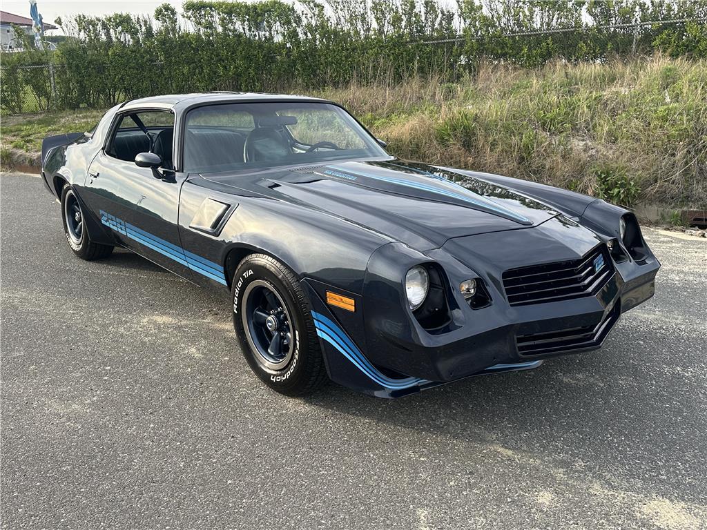 Chevrolet-Camaro-Z28-4-speed-1980-Coupe-32