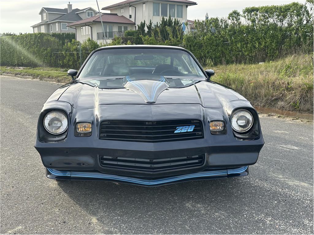Chevrolet-Camaro-Z28-4-speed-1980-Coupe-34