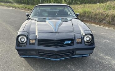 Chevrolet-Camaro-Z28-4-speed-1980-Coupe-35