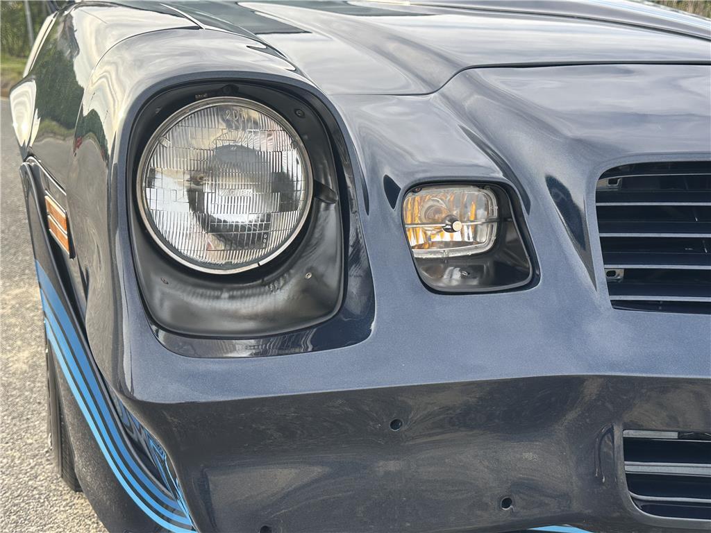 Chevrolet-Camaro-Z28-4-speed-1980-Coupe-37