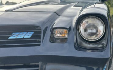 Chevrolet-Camaro-Z28-4-speed-1980-Coupe-38