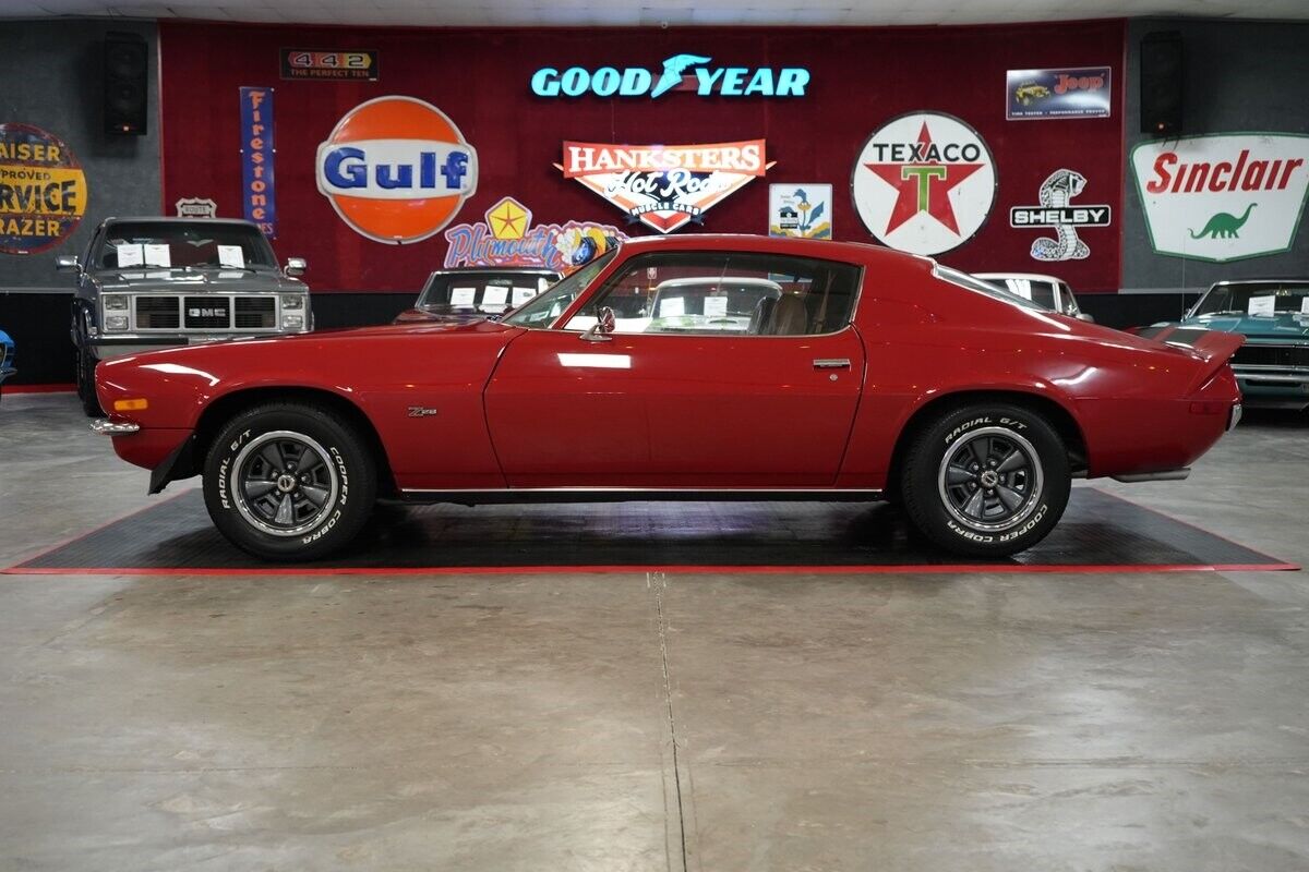 Chevrolet-Camaro-Z28-Style-1971-Coupe-19
