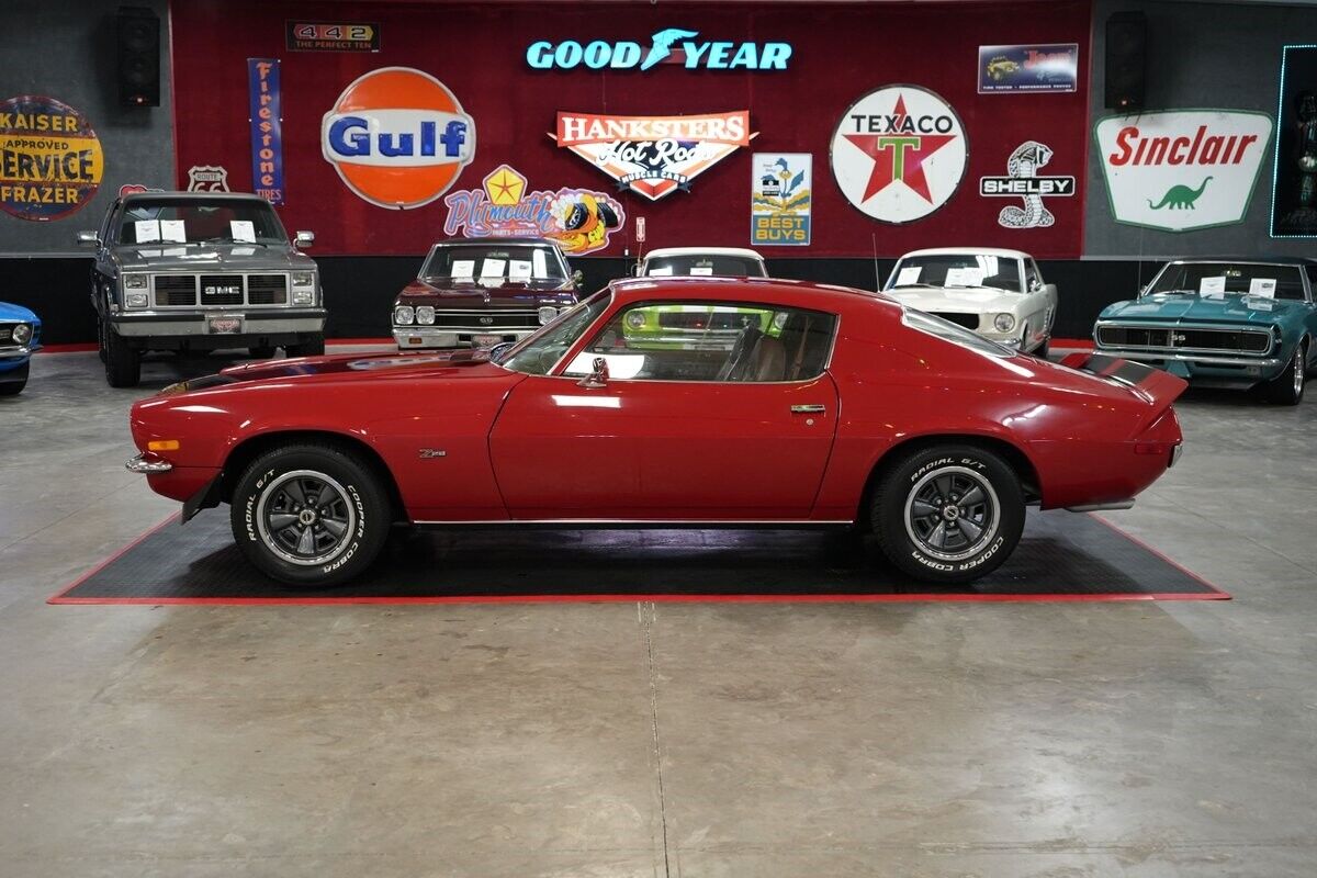 Chevrolet-Camaro-Z28-Style-1971-Coupe-2
