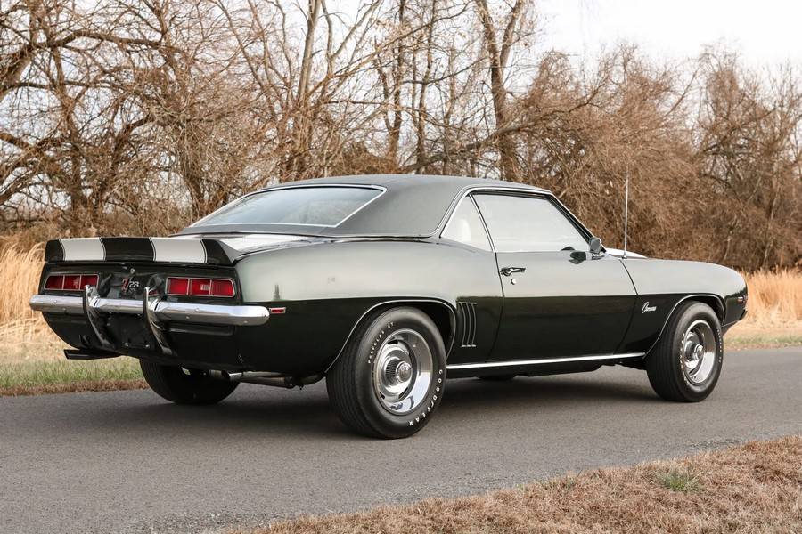 Chevrolet-Camaro-z28-1969-green-1