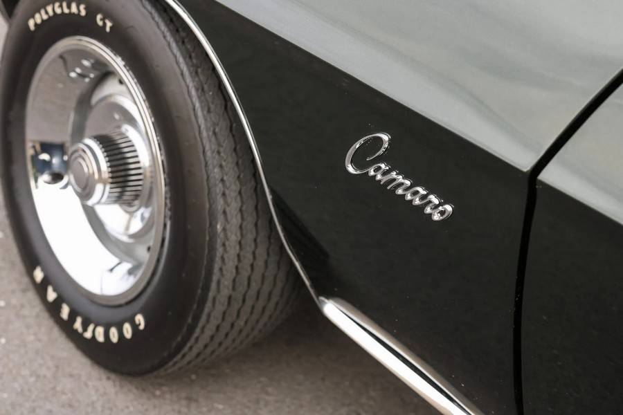 Chevrolet-Camaro-z28-1969-green-4