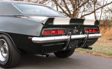 Chevrolet-Camaro-z28-1969-green-6