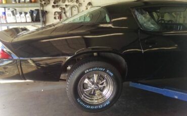 Chevrolet-Camaro-z28-1979-black-11
