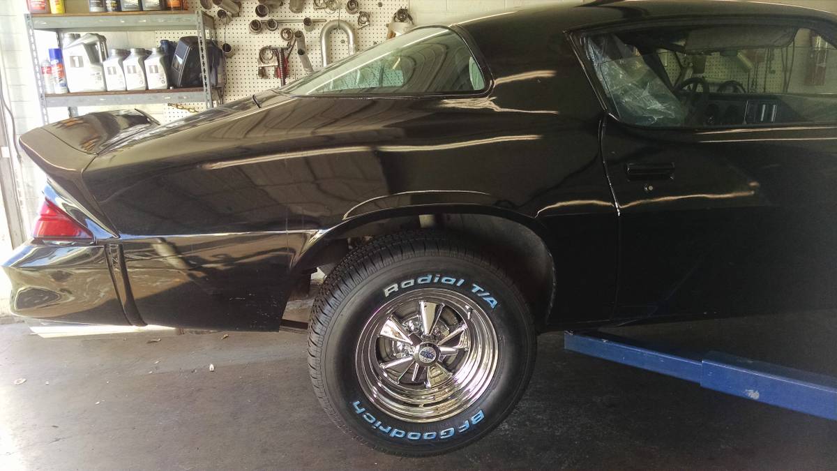 Chevrolet-Camaro-z28-1979-black-11