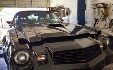 Chevrolet-Camaro-z28-1979-black-14
