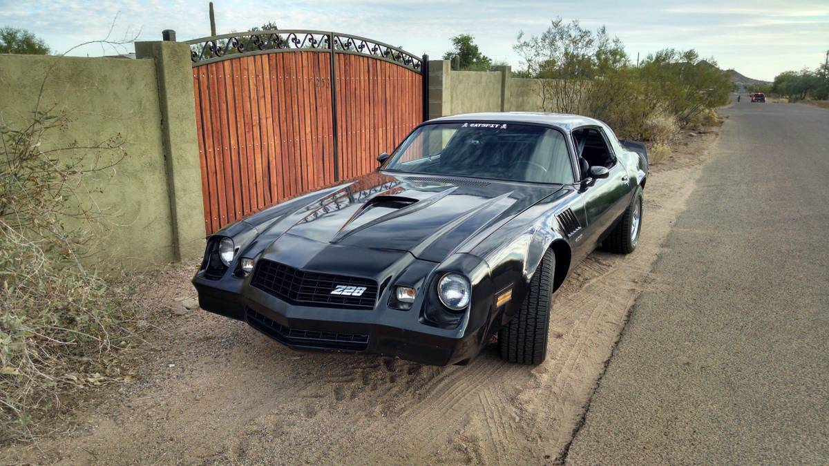 Chevrolet Camaro z28  1979 black