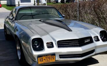 Chevrolet-Camaro-z28-1980-silver-4