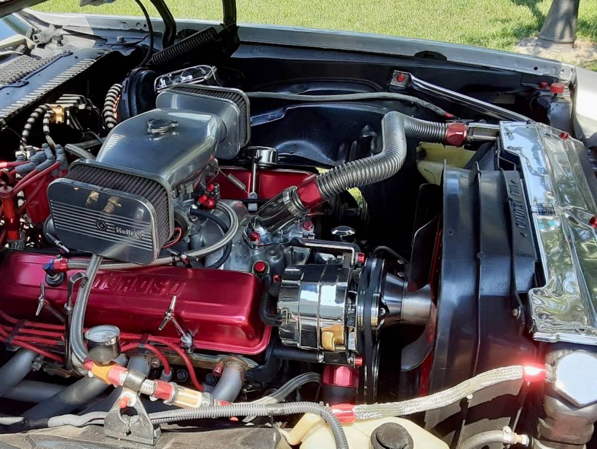 Chevrolet-Camaro-z28-1980-silver-8