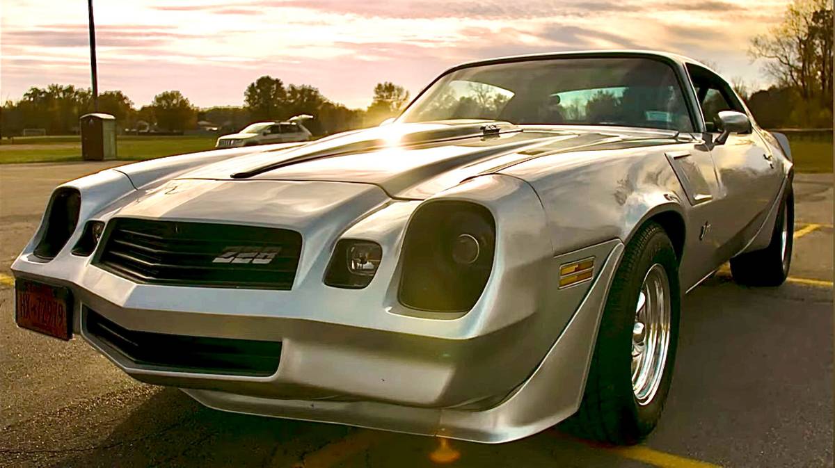 Chevrolet-Camaro-z28-1980-silver
