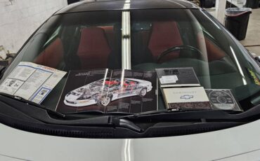 Chevrolet-Camaro-z28-1994-white-21
