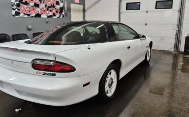 Chevrolet-Camaro-z28-1994-white-3