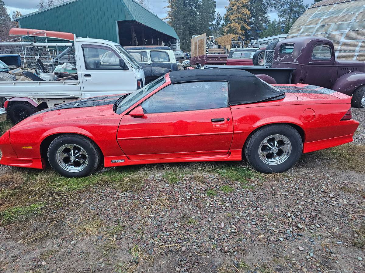 Chevrolet Camaro z28 convertible  1991 red