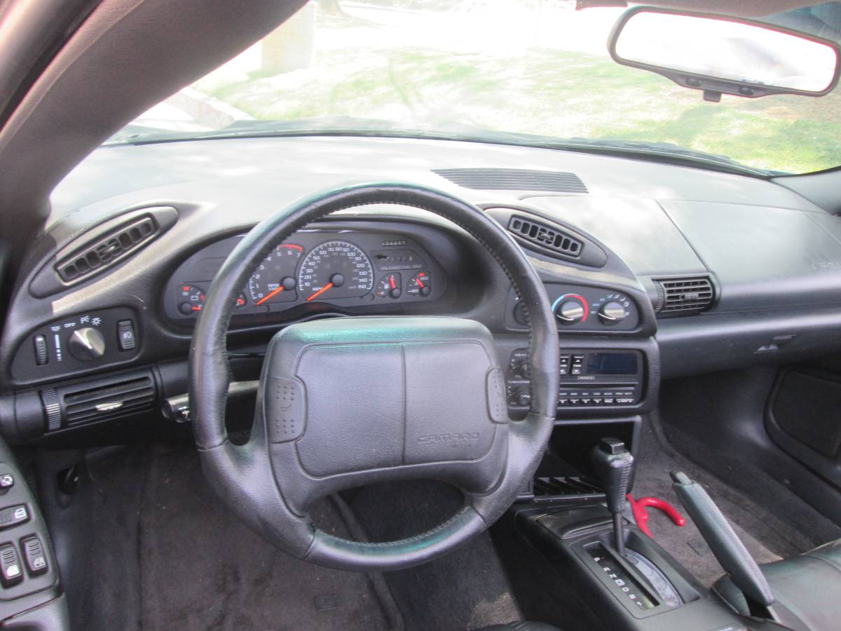 Chevrolet-Camaro-z28-convertible-1995-blue-11