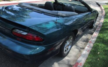 Chevrolet-Camaro-z28-convertible-1995-blue-15