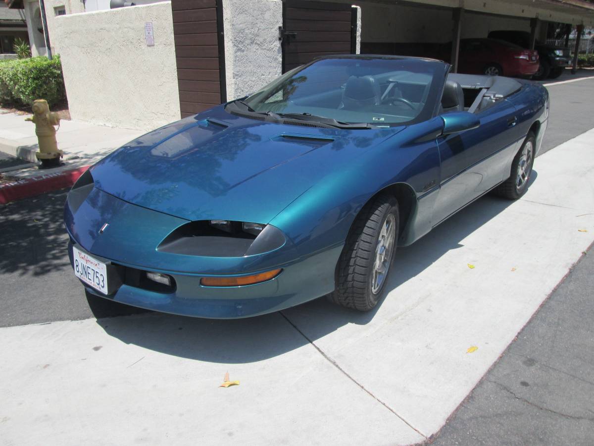 Chevrolet-Camaro-z28-convertible-1995-blue-2