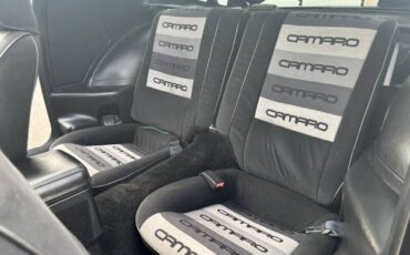 Chevrolet-Camaro-z28-iroc-z-1985-grey-14
