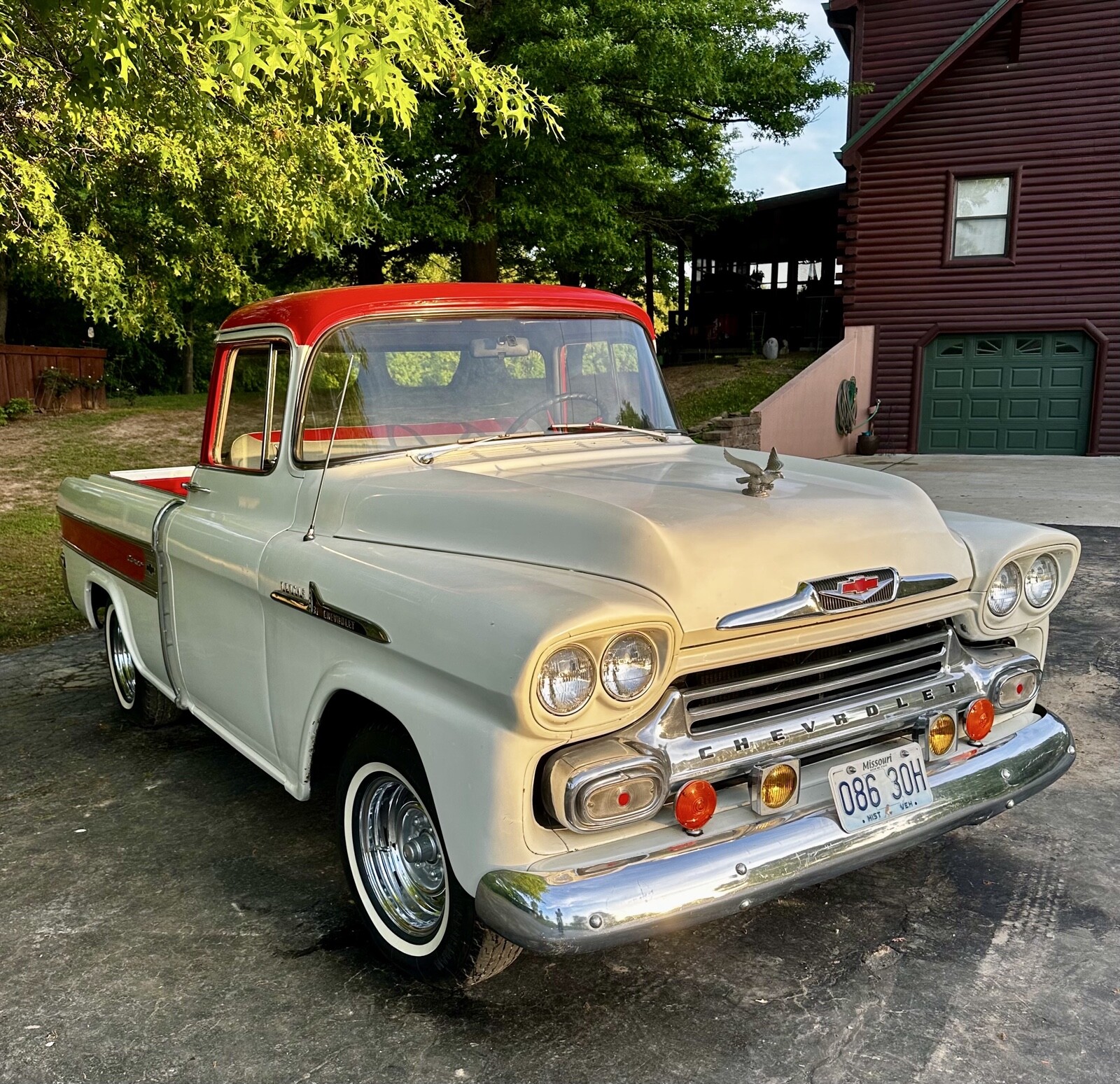 Chevrolet-Cameo-Carrier-1958