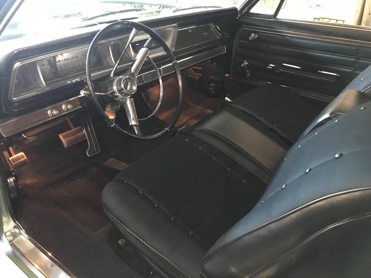 Chevrolet-Caprice-1966-2