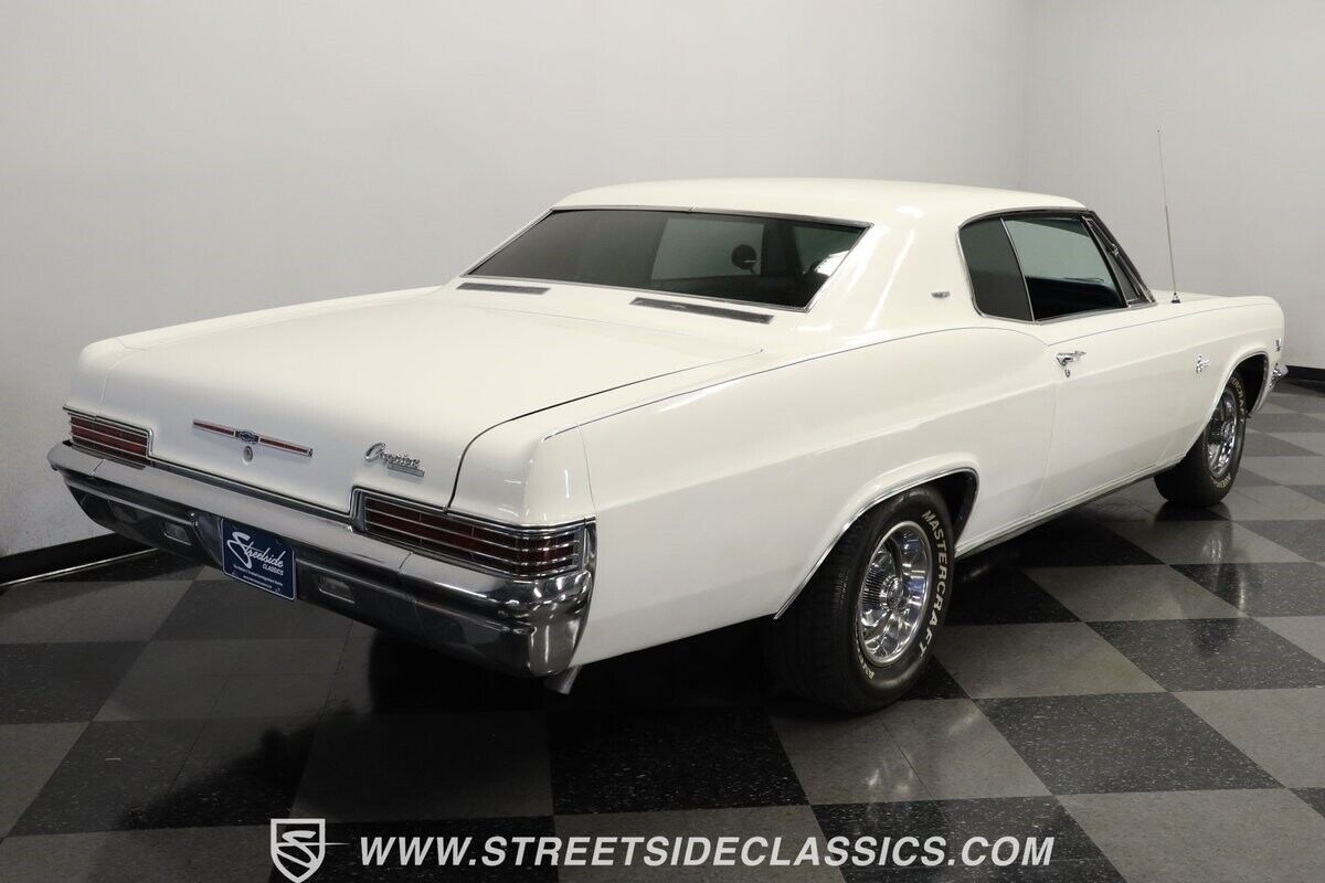Chevrolet-Caprice-1966-Coupe-10