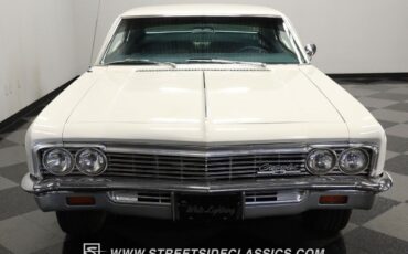 Chevrolet-Caprice-1966-Coupe-15