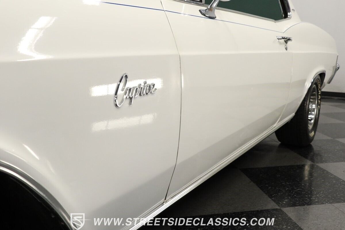 Chevrolet-Caprice-1966-Coupe-21