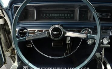 Chevrolet-Caprice-1966-Coupe-35