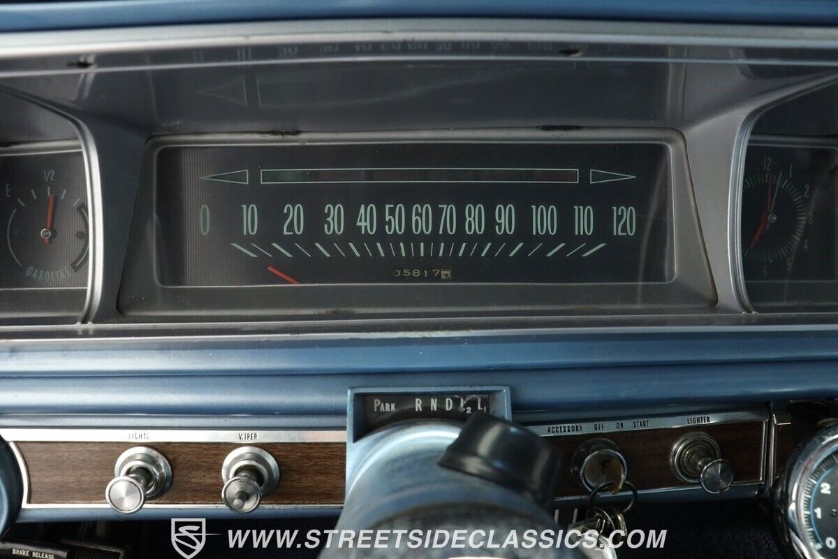Chevrolet-Caprice-1966-Coupe-36