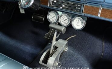 Chevrolet-Caprice-1966-Coupe-39
