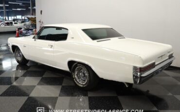 Chevrolet-Caprice-1966-Coupe-6