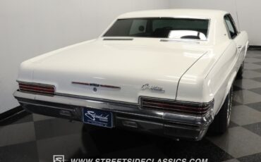 Chevrolet-Caprice-1966-Coupe-9