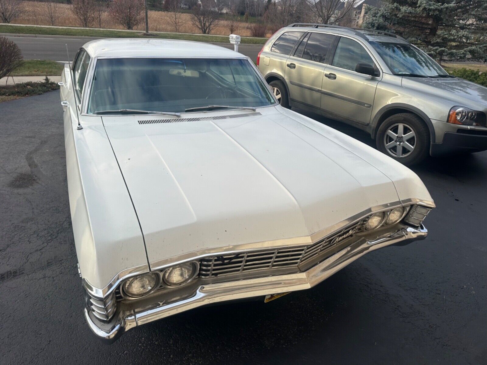 Chevrolet-Caprice-1967-Sedan-5