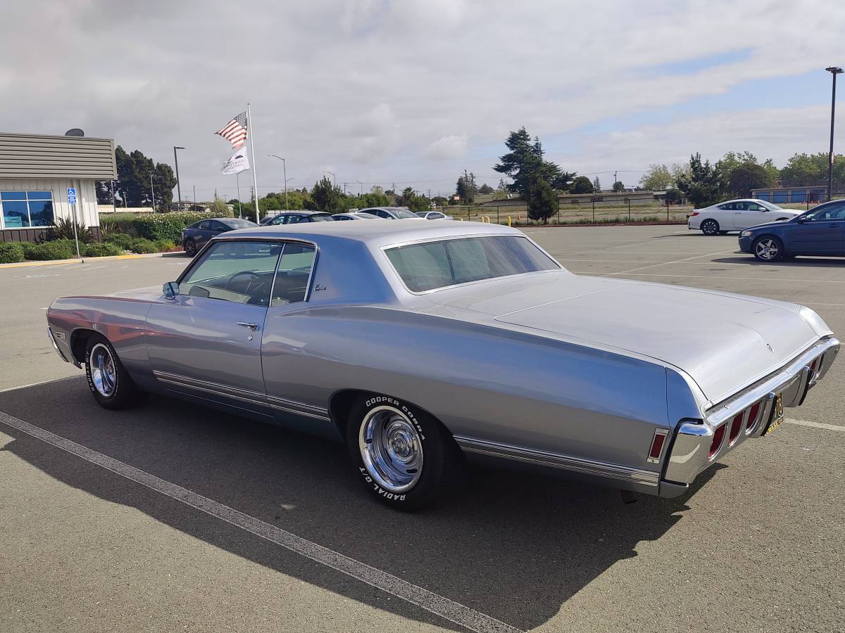 Chevrolet-Caprice-1968-blue-1