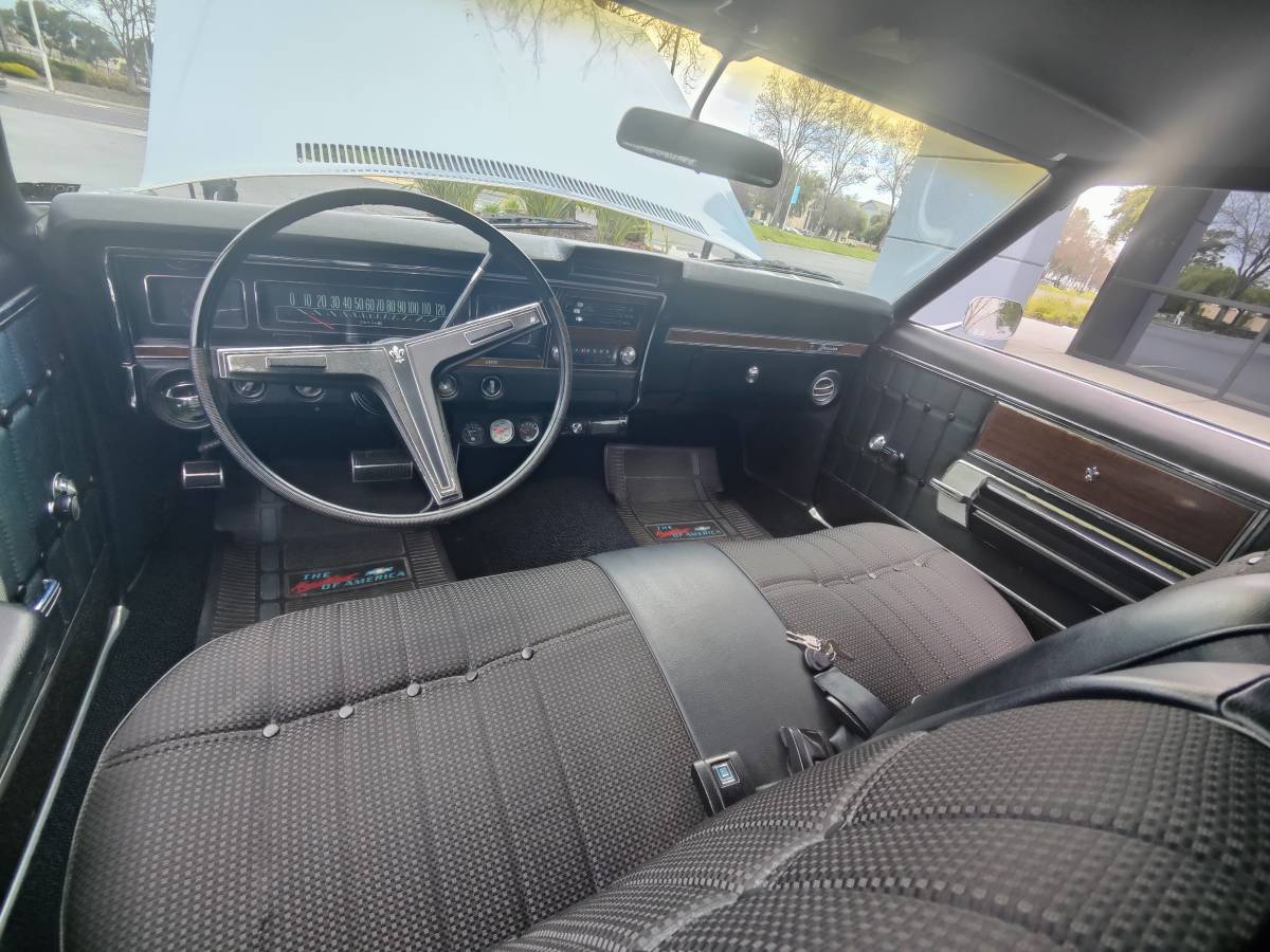 Chevrolet-Caprice-1968-blue-8