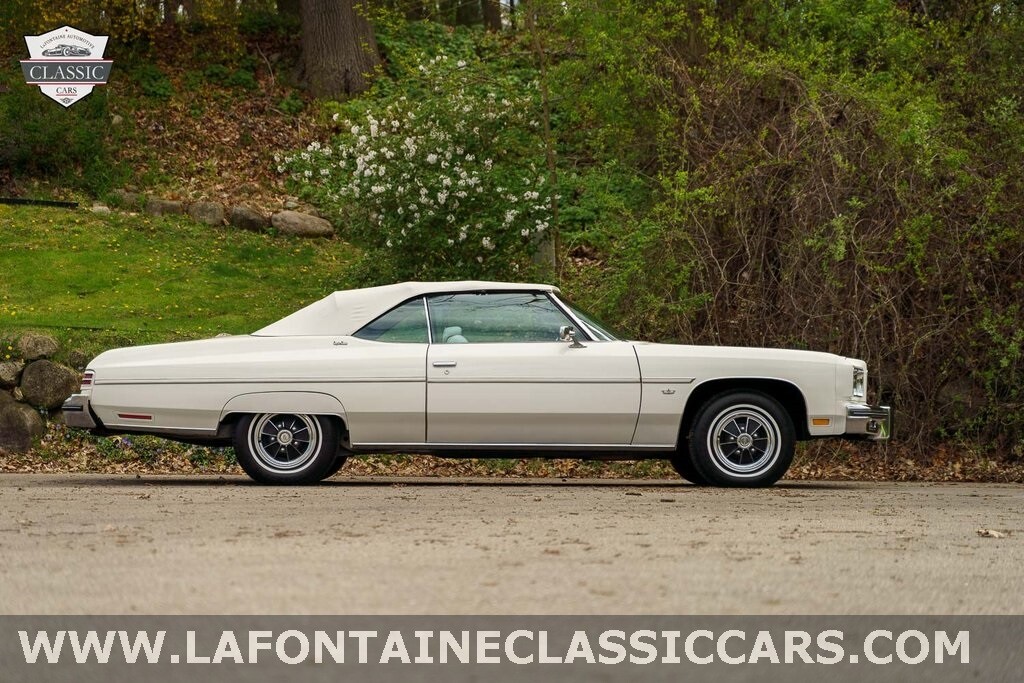 Chevrolet-Caprice-1975-10